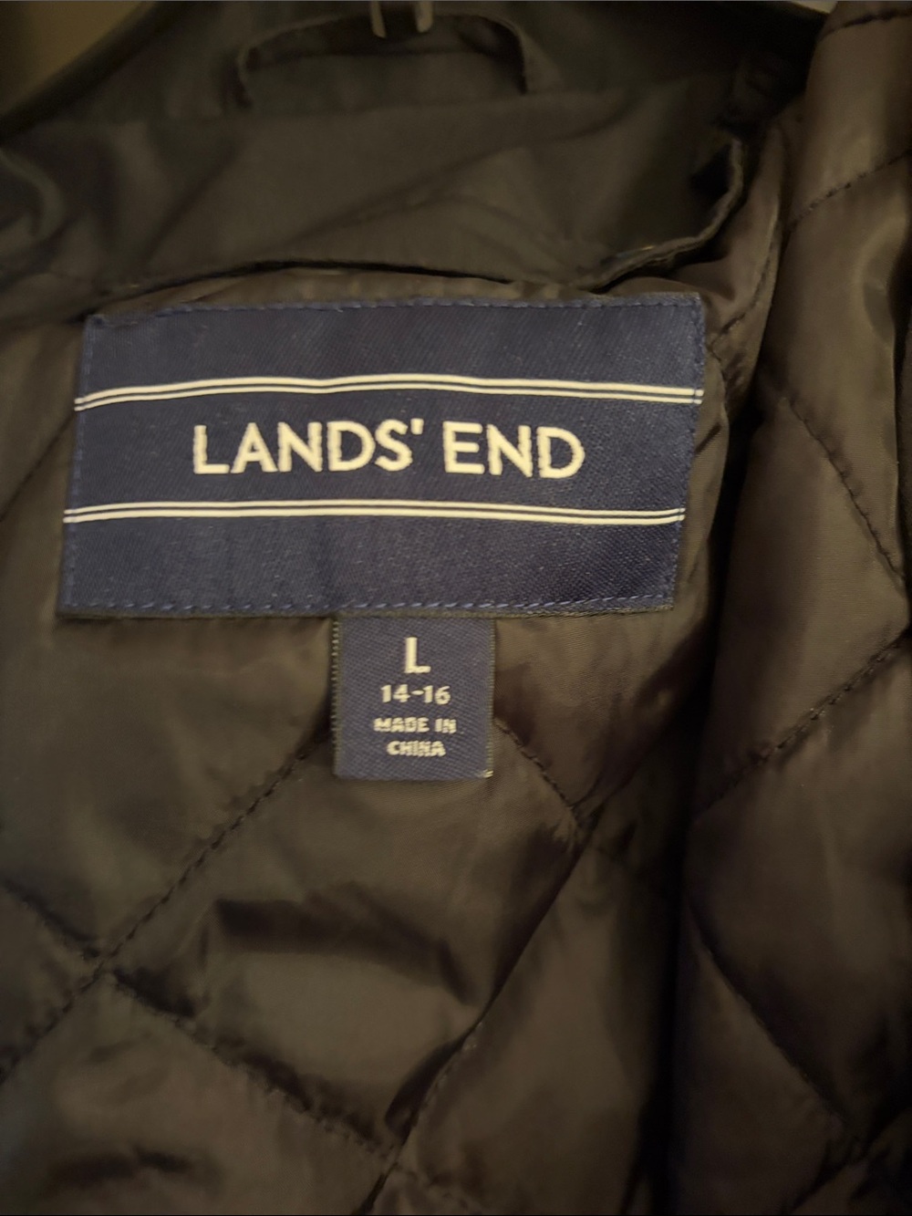 Lands' End Women’s Black Quilted-Lined Trench Coat with belt size large 14-16 - Picture 4 of 9